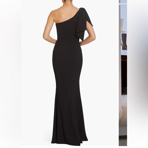 Dress the Population Georgina Bow One Shoulder Crepe Gown NWT - Picture 2 of 4